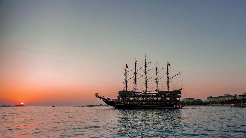 legend big kral pirate boat tour from konakli