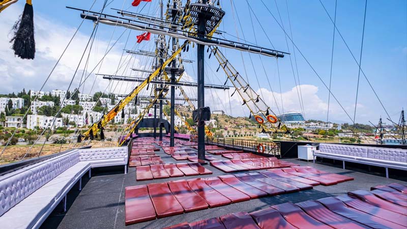 legend big kral ship konakli