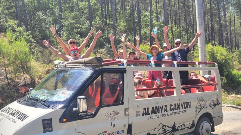 bus safari from konakli