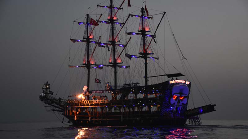 sunset boat tour price konakli